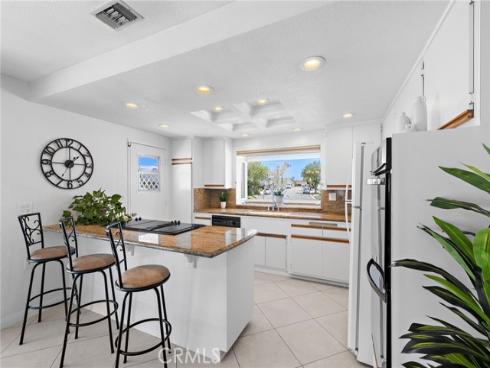 19581 Sanderson , Huntington Beach, CA