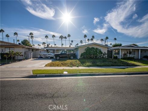 18301  Pammy  , Huntington Beach, CA