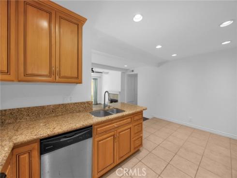 21372 Brookhurst 526 , Huntington Beach, CA