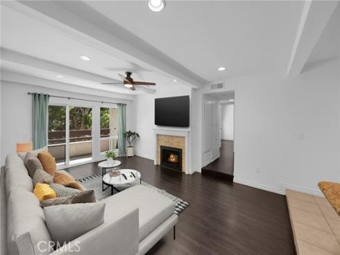 21372 Brookhurst 526 , Huntington Beach, CA