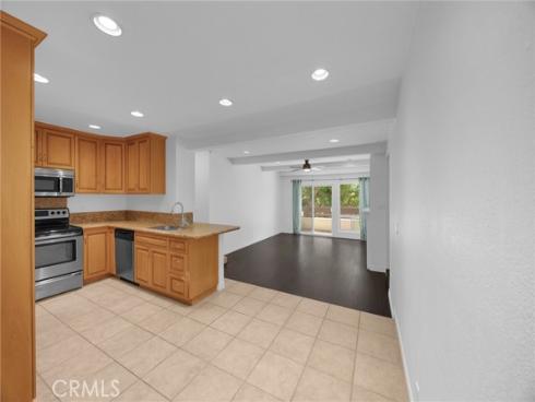 21372 Brookhurst 526 , Huntington Beach, CA