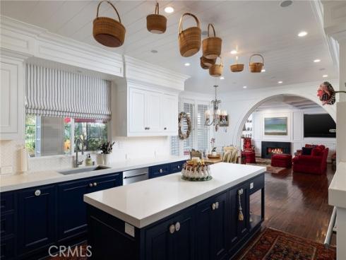 19609 Mayfield Circle, Huntington Beach, CA