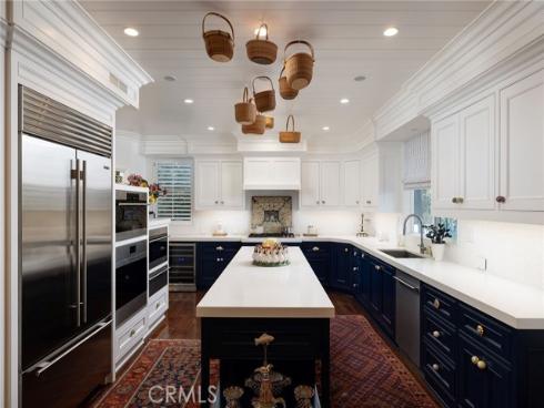 19609 Mayfield Circle, Huntington Beach, CA