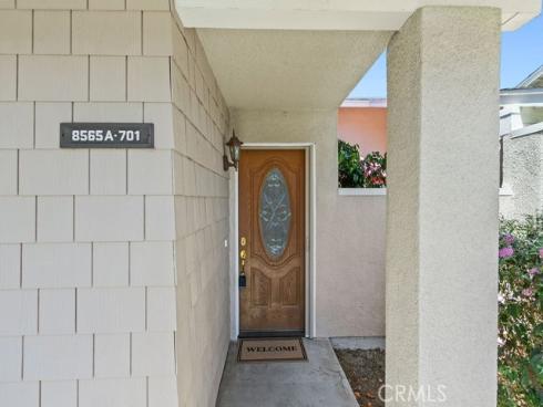 8565 Van Ness 701A Circle, Huntington Beach, CA