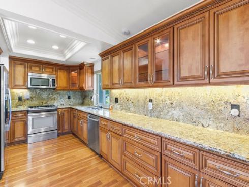 8565 Van Ness 701A Circle, Huntington Beach, CA