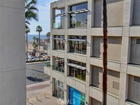 200 Pacific Coast 329 Highway, Huntington Beach, CA