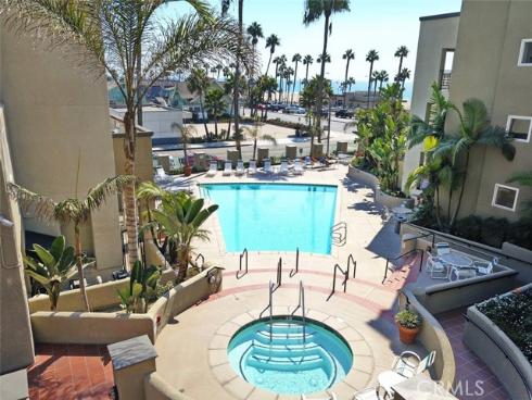 200 Pacific Coast 329 Highway, Huntington Beach, CA