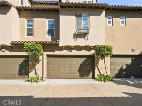 21336 Veleta Circle, Huntington Beach, CA