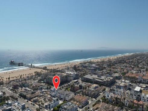 206 2nd , Huntington Beach, CA