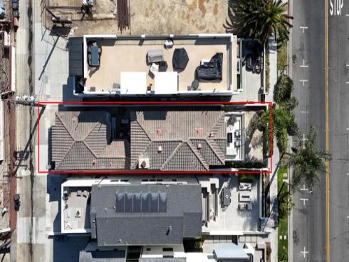 206 2nd , Huntington Beach, CA