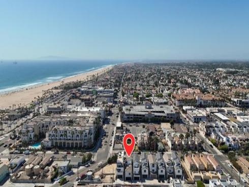 206 2nd , Huntington Beach, CA