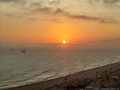 206 2nd , Huntington Beach, CA