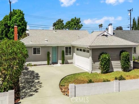 8181 Holland Drive, Huntington Beach, CA