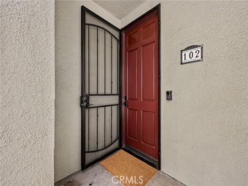 17702 Sergio 102 Circle, Huntington Beach, CA