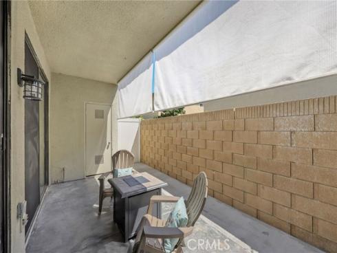17702 Sergio 102 Circle, Huntington Beach, CA