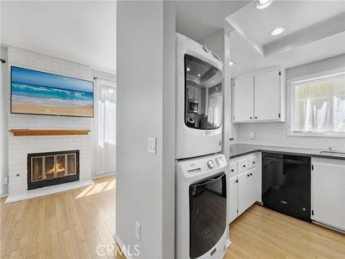17702 Sergio 102 Circle, Huntington Beach, CA