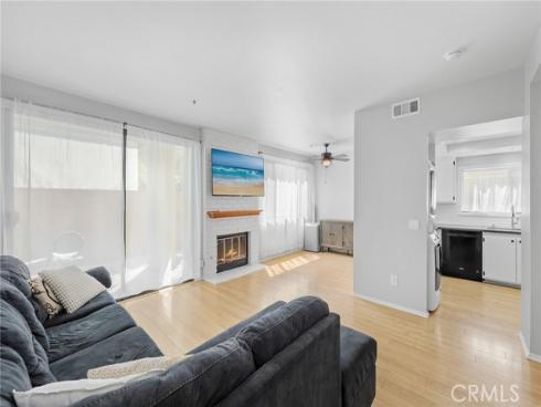 17702 Sergio 102 Circle, Huntington Beach, CA