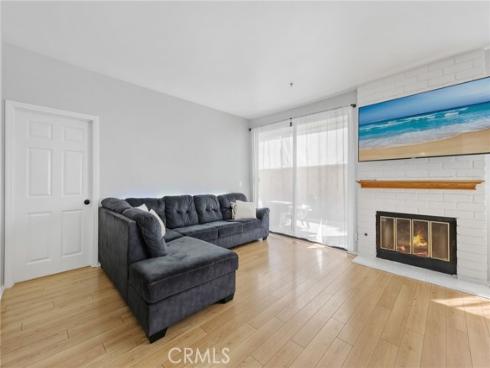 17702 Sergio 102 Circle, Huntington Beach, CA