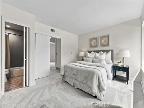 8437 El Arroyo , Huntington Beach, CA