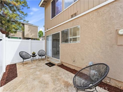 8437 El Arroyo , Huntington Beach, CA
