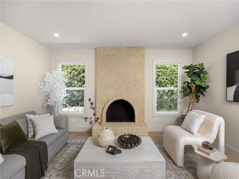 17571 Wrightwood , Huntington Beach, CA