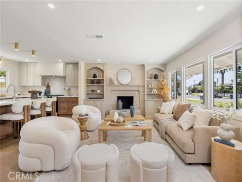 17571 Wrightwood , Huntington Beach, CA