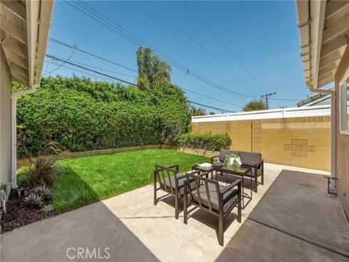 17571 Wrightwood , Huntington Beach, CA