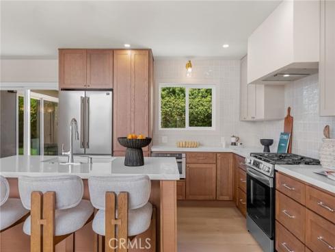17571 Wrightwood , Huntington Beach, CA