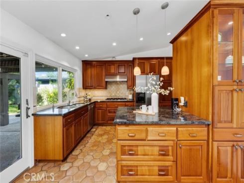 8661 Brookside Drive, Huntington Beach, CA