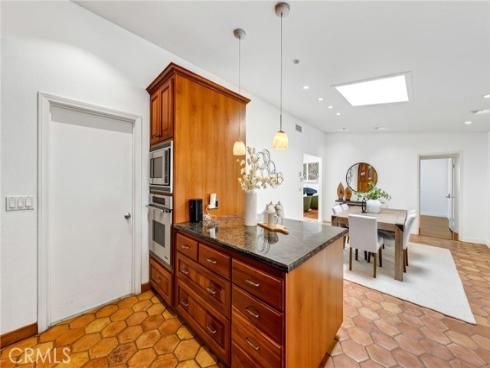 8661 Brookside Drive, Huntington Beach, CA