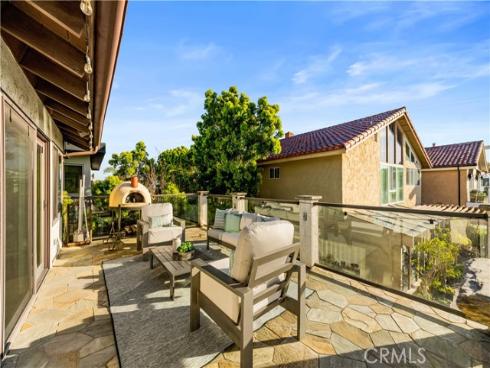 16455 Ladona Circle, Huntington Beach, CA