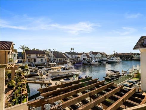 16455 Ladona Circle, Huntington Beach, CA