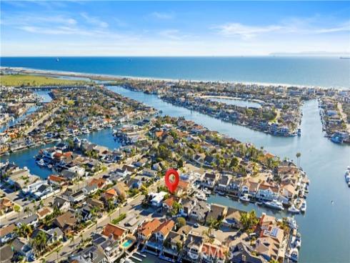 16455 Ladona Circle, Huntington Beach, CA