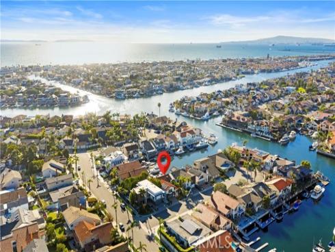 16455 Ladona Circle, Huntington Beach, CA