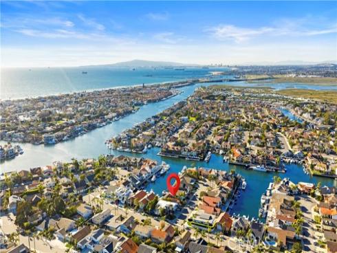 16455 Ladona Circle, Huntington Beach, CA
