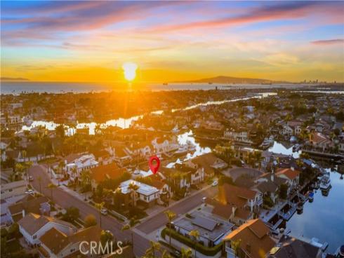 16455 Ladona Circle, Huntington Beach, CA