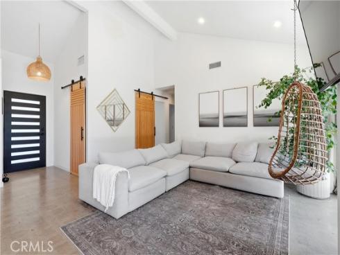 9412 Nautilus Drive, Huntington Beach, CA