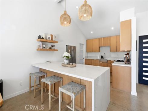 9412 Nautilus Drive, Huntington Beach, CA