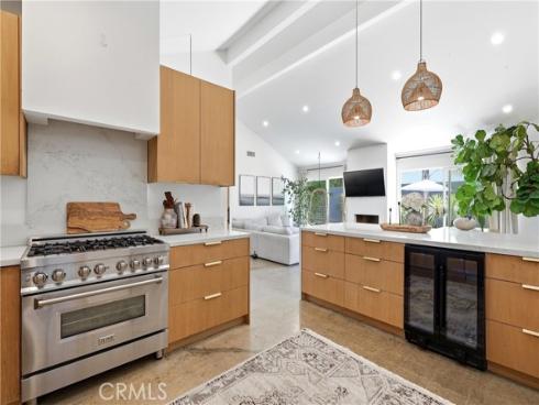 9412 Nautilus Drive, Huntington Beach, CA