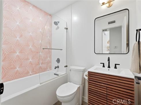 9412 Nautilus Drive, Huntington Beach, CA