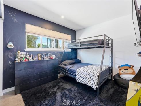 9412 Nautilus Drive, Huntington Beach, CA
