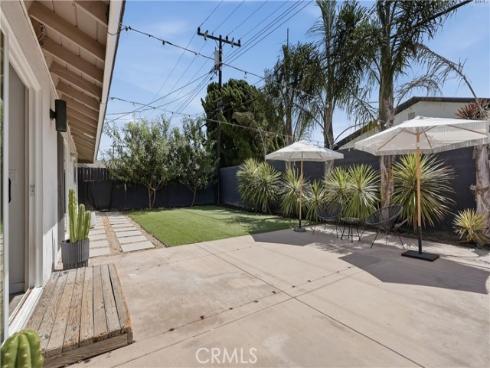 9412 Nautilus Drive, Huntington Beach, CA