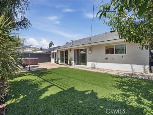 9412 Nautilus Drive, Huntington Beach, CA