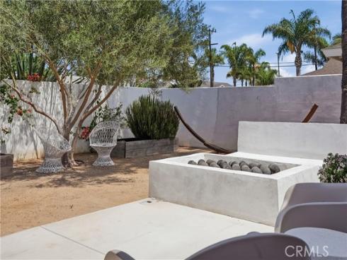 9412 Nautilus Drive, Huntington Beach, CA