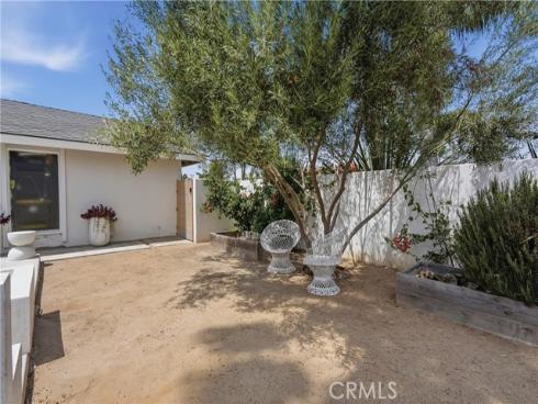 9412 Nautilus Drive, Huntington Beach, CA