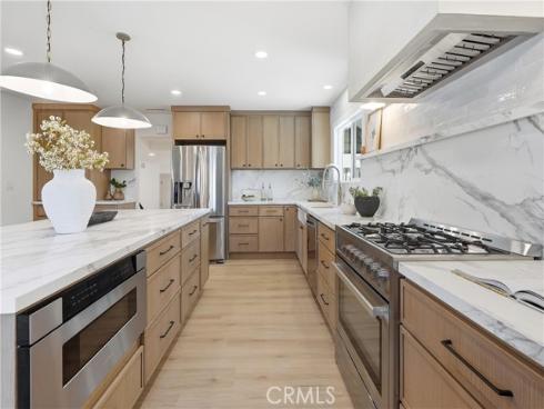 20302 Craimer Lane, Huntington Beach, CA