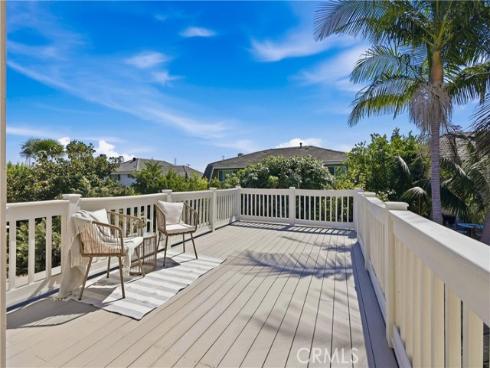 20302 Craimer Lane, Huntington Beach, CA