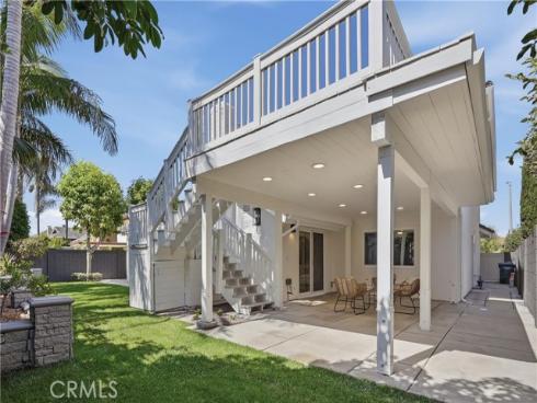 20302 Craimer Lane, Huntington Beach, CA
