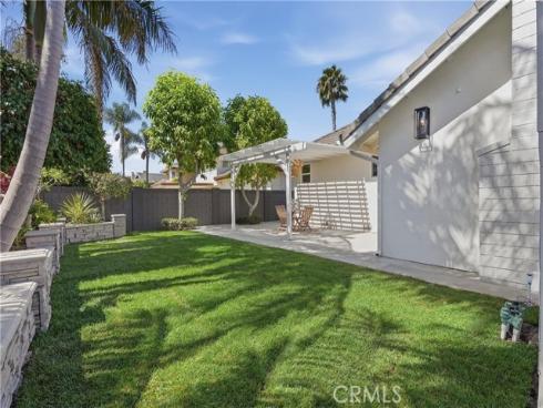 20302 Craimer Lane, Huntington Beach, CA