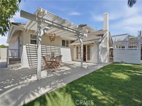 20302 Craimer Lane, Huntington Beach, CA